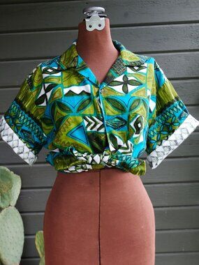 Vintage Evelyn Margolis Hawaii Shirt — Geometric Tiki Print — c.1960s-70s